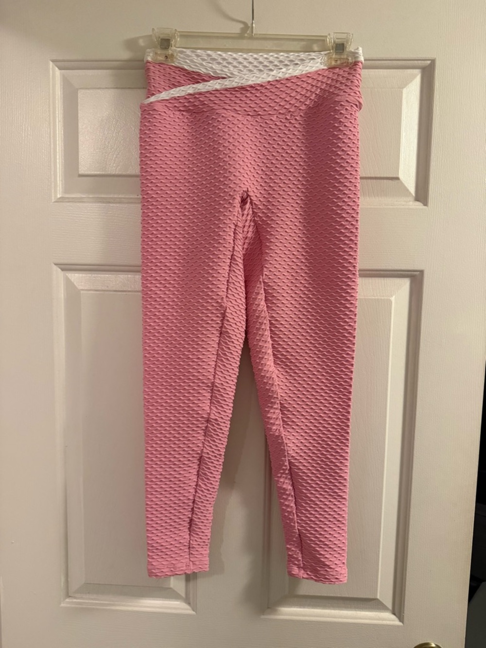 Booty by Brabants two tone, cross over waist leggings. OS pink and white.